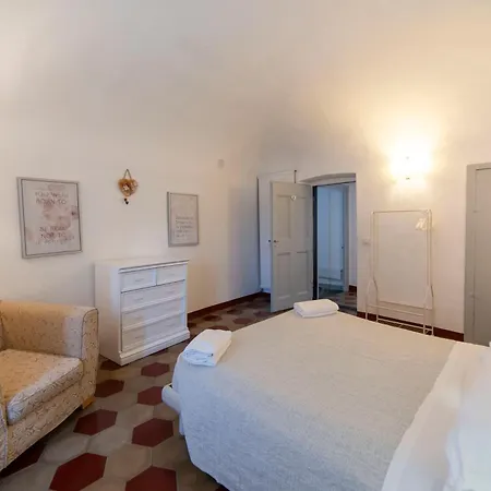 Ca Di Ni Holiday home Finale Ligure